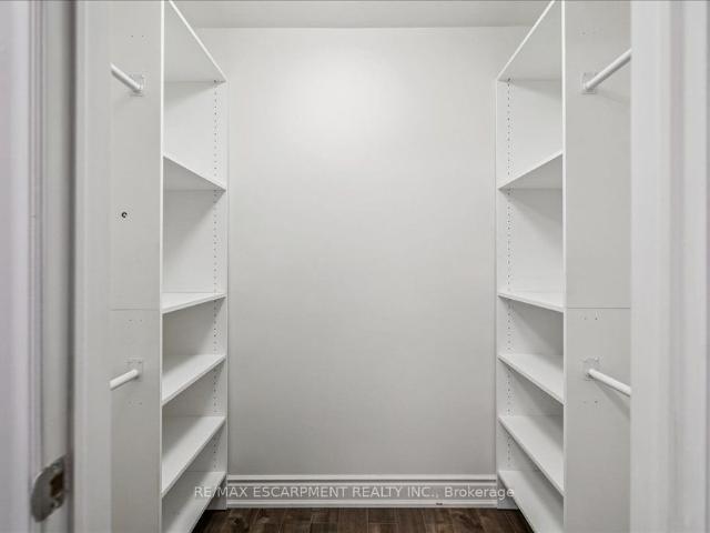 House for rent in Oakville, Ontario