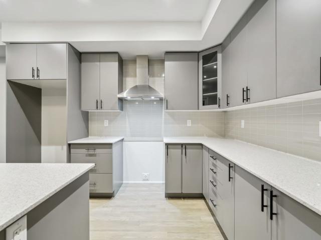 Townhouse for rent in Oakville, Ontario
