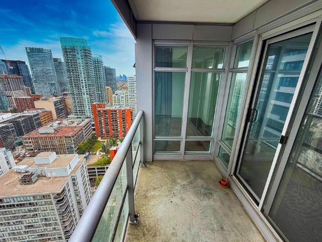 Apartment for rent in Toronto—St. Paul's, Toronto
