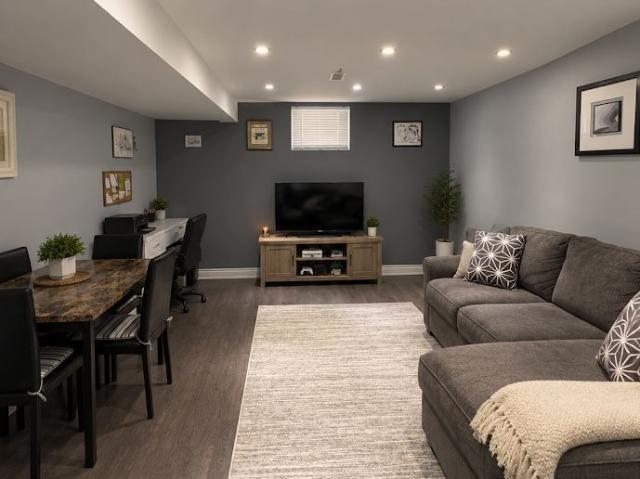 Apartment for rent in Innisfil, Central Ontario