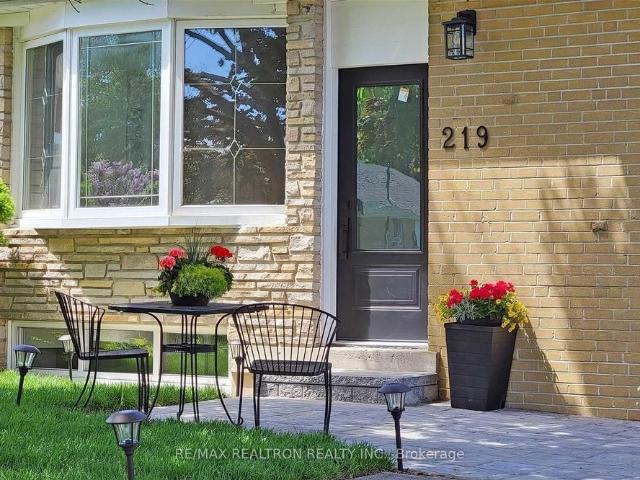 House for rent in York, Ontario