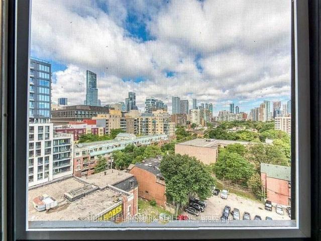 Apartment for rent in Toronto Centre, Toronto