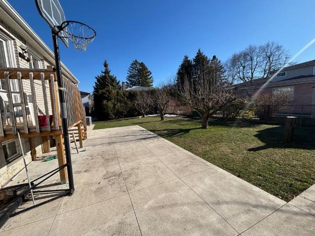 House for rent in Georgina, Ontario