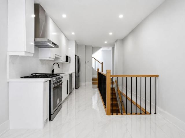 Townhouse for rent in Woburn, Ontario