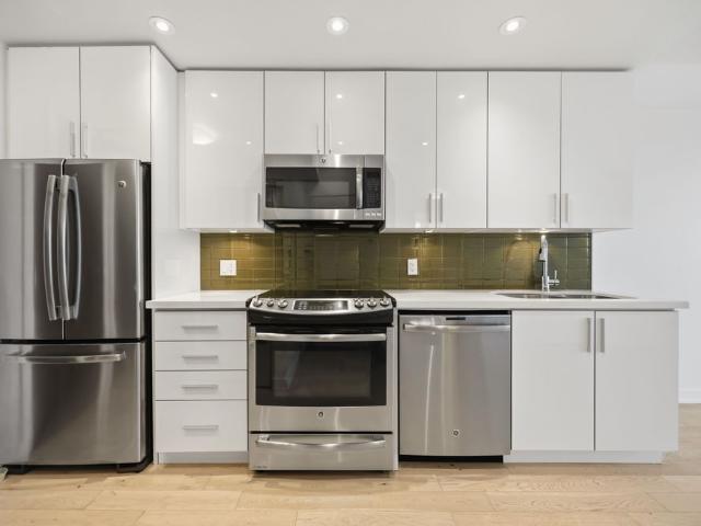 Apartment for rent in Etobicoke—Lakeshore, Toronto
