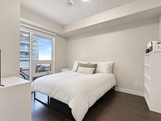 Apartment for rent in Toronto—St. Paul's, Toronto