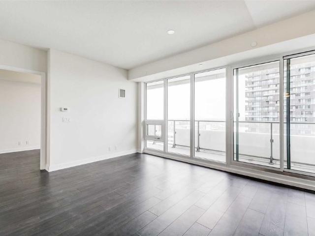 Apartment for rent in Toronto—St. Paul's, Toronto