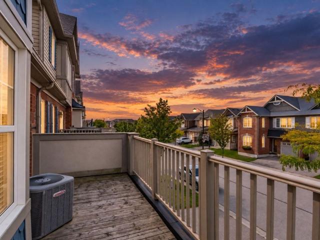 Townhouse for rent in Milton, Ontario