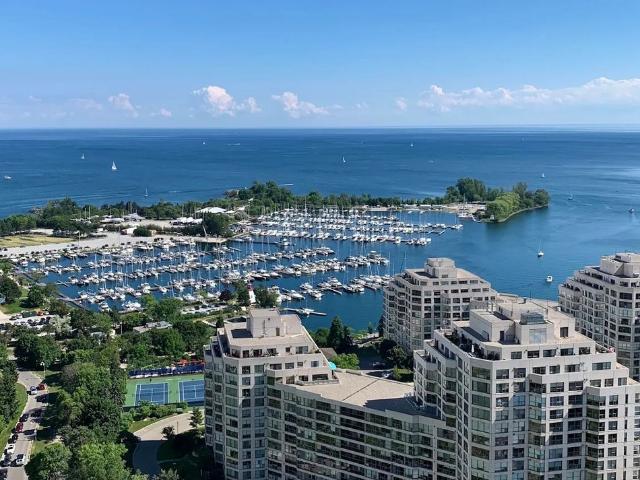 Apartment for rent in Etobicoke—Lakeshore, Toronto