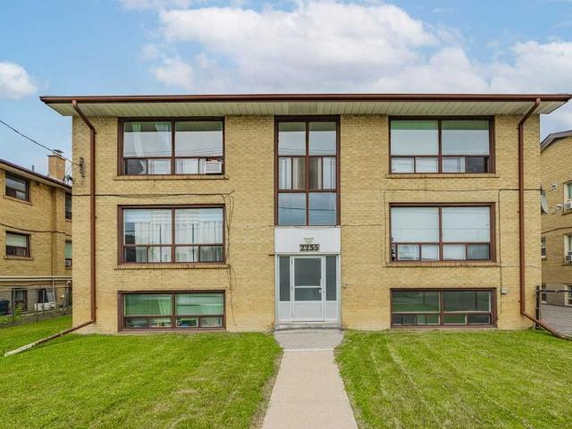 Apartment for rent in Woburn, Ontario