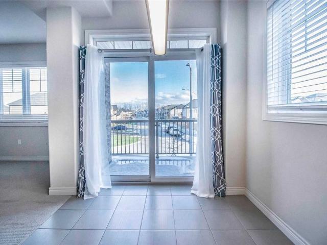 Townhouse for rent in Ancaster, Ontario