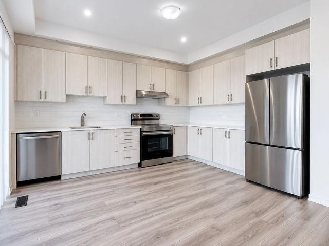 Townhouse for rent in Downtown, Ajax
