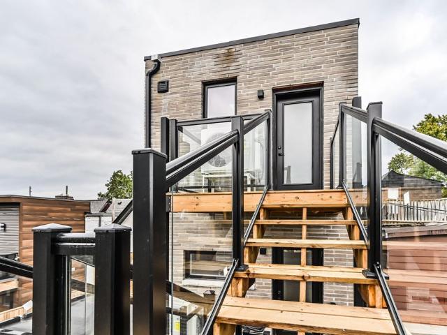 Apartment for rent in Davenport, Toronto