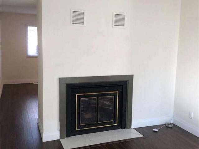 Townhouse for rent in Oakville, Ontario