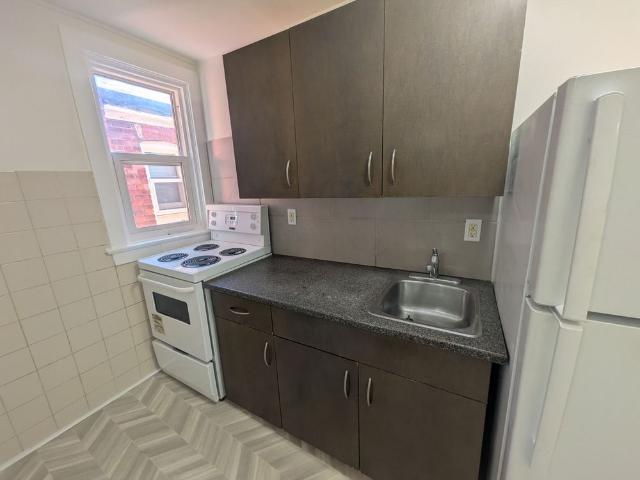 Apartment for rent in Downtown Waterdown, Hamilton