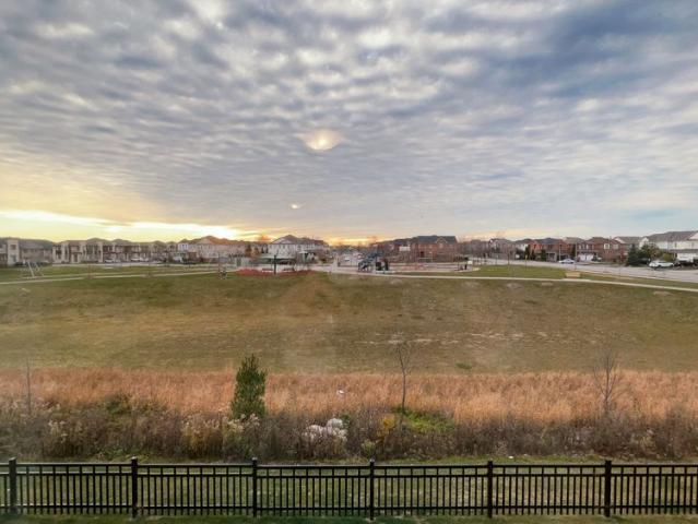 Townhouse for rent in Durham, Ontario