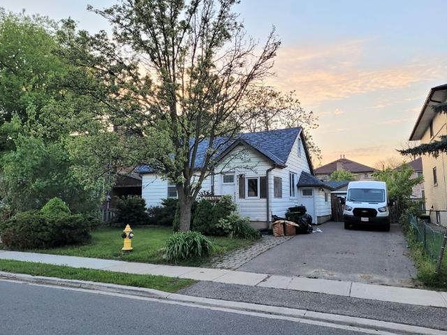 House for rent in Woburn, Ontario