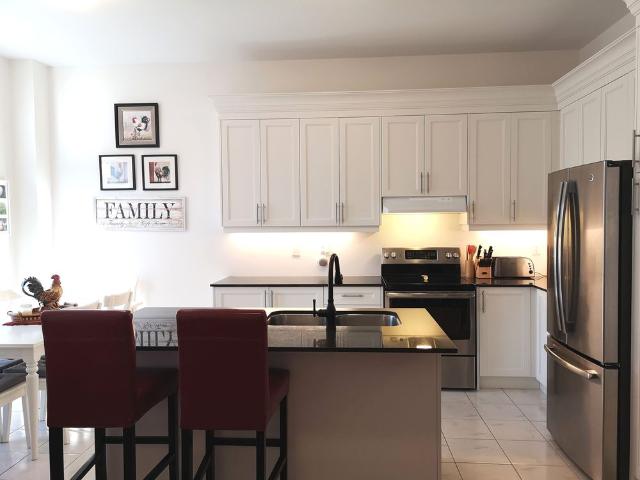 Townhouse for rent in Wasaga Beach, Ontario