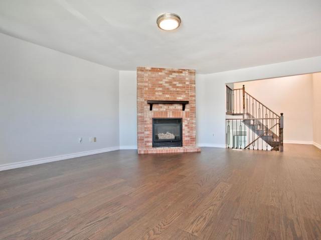 House for rent in Richmond Hill, Golden Horseshoe