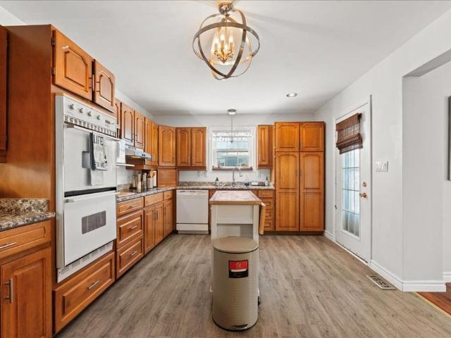 House for rent in Brighton, Central Ontario