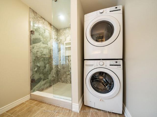 House for rent in Oakville, Golden Horseshoe