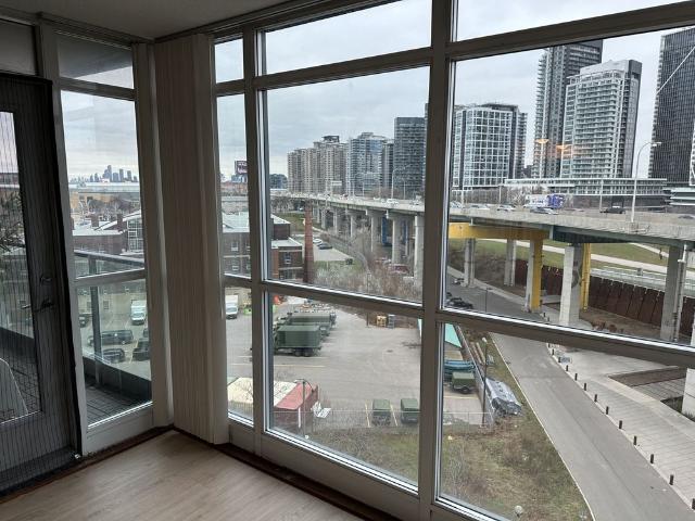 Apartment for rent in Woburn, Ontario