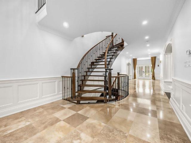 House for rent in Sherwood Forrest, Mississauga