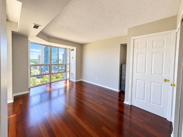 Apartment for rent in Willowdale, Toronto