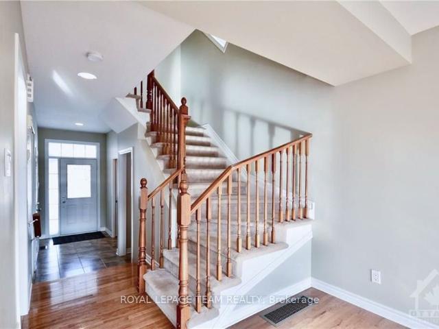 Townhouse for rent in Mulhurst Bay, Ontario