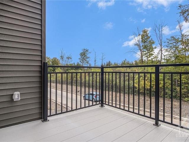 Townhouse for rent in Mulhurst Bay, Ontario