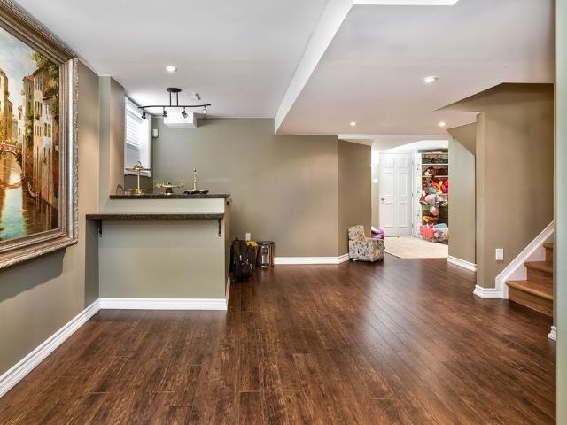 House for rent in Oakville, Golden Horseshoe