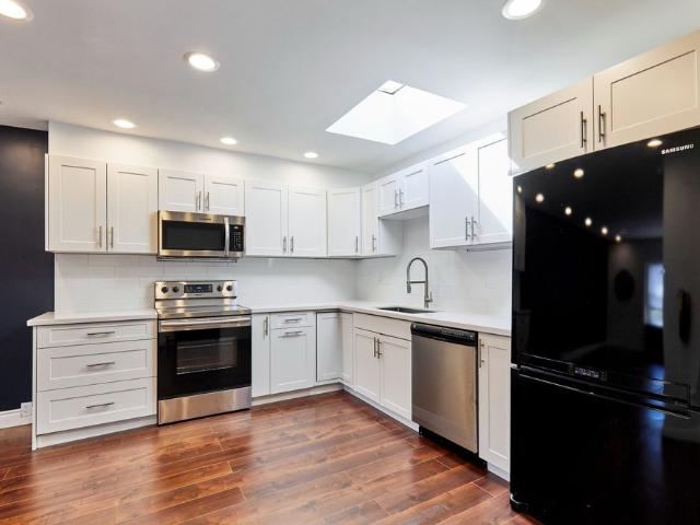 Apartment for rent in Scarborough Southwest, Toronto