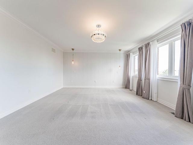 House for rent in Oakville, Golden Horseshoe