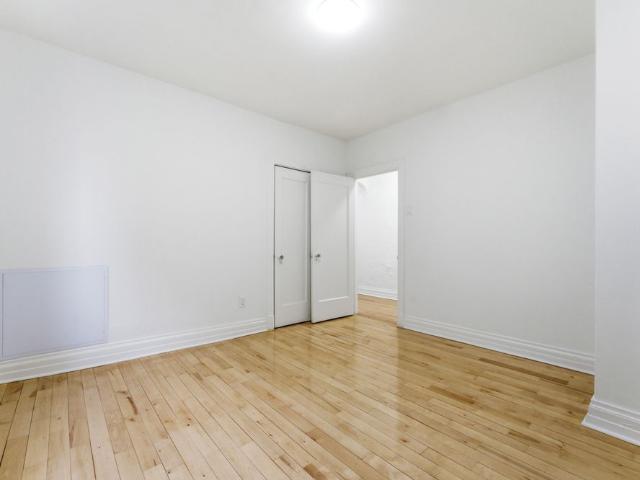 Apartment for rent in Mulhurst Bay, Ontario