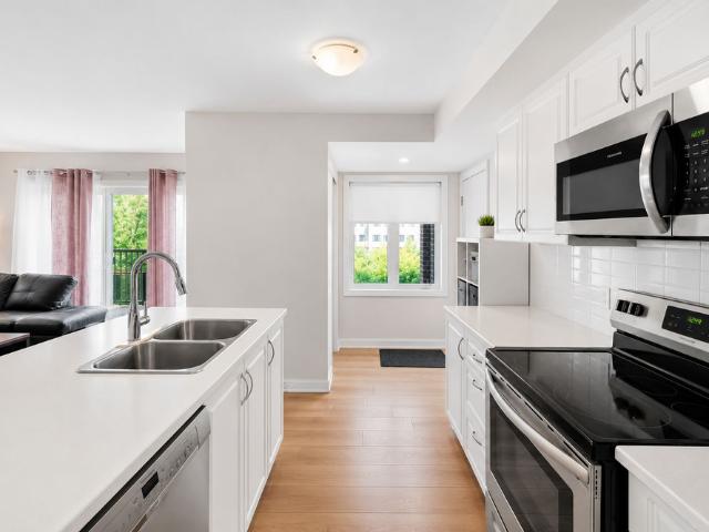 Apartment for rent in Mulhurst Bay, Ontario
