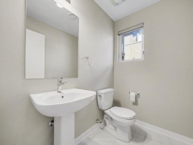 Townhouse for rent in Mulhurst Bay, Ontario