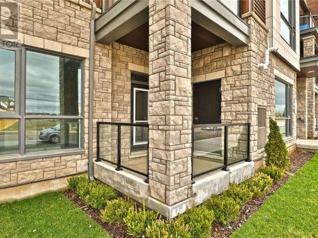 Townhouse for rent in Oakville, Ontario