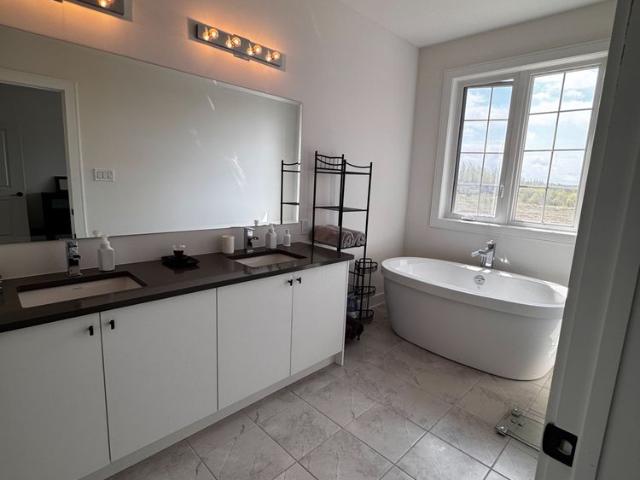 House for rent in Clearview, Ontario