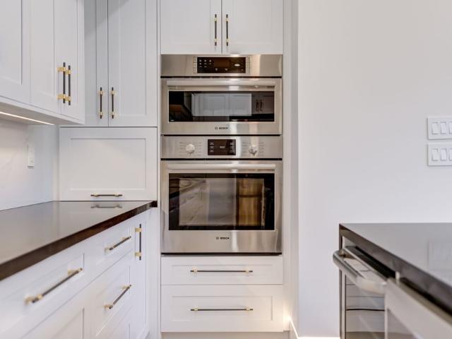 Apartment for rent in Toronto—St. Paul's, Toronto