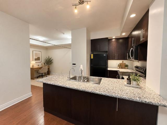 Apartment for rent in Buttonville, Markham
