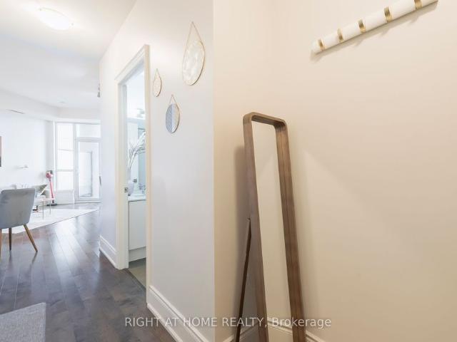 Apartment for rent in Toronto—St. Paul's, Toronto