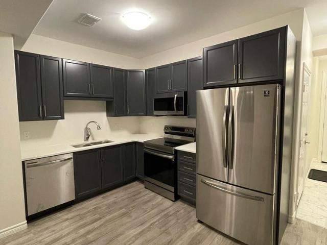 Townhouse for rent in Ontario