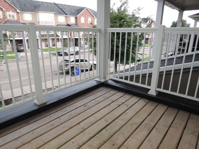 Townhouse for rent in Waterdown, Hamilton