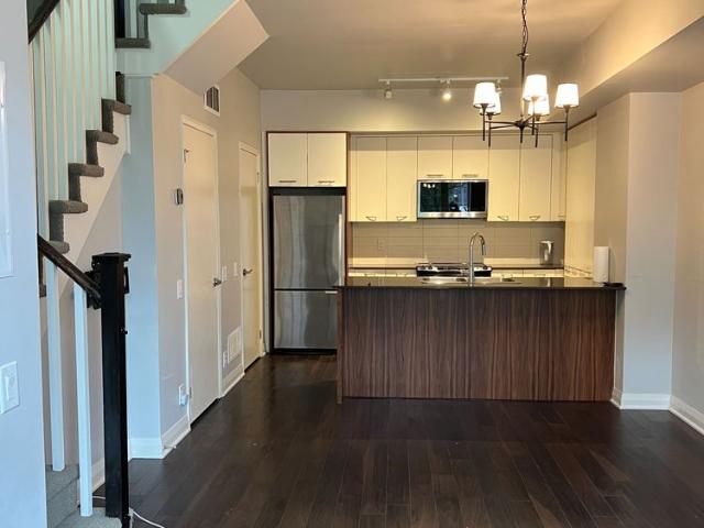 Apartment for rent in Etobicoke Centre, Toronto