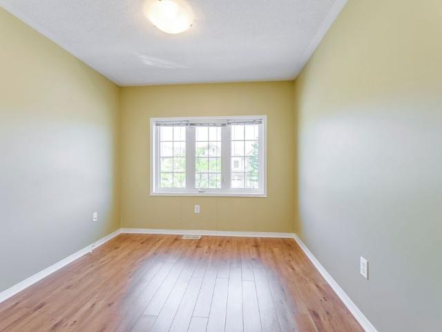 Townhouse for rent in Oakville, Ontario