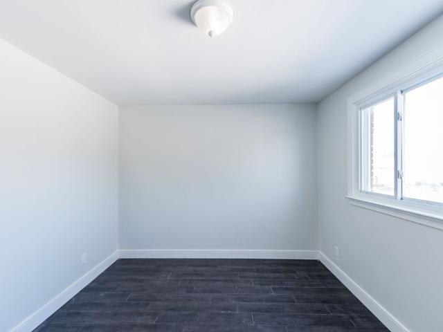 Apartment for rent in Mulhurst Bay, Ontario