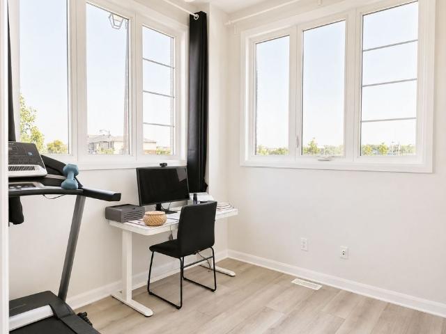 Townhouse for rent in Mulhurst Bay, Ontario