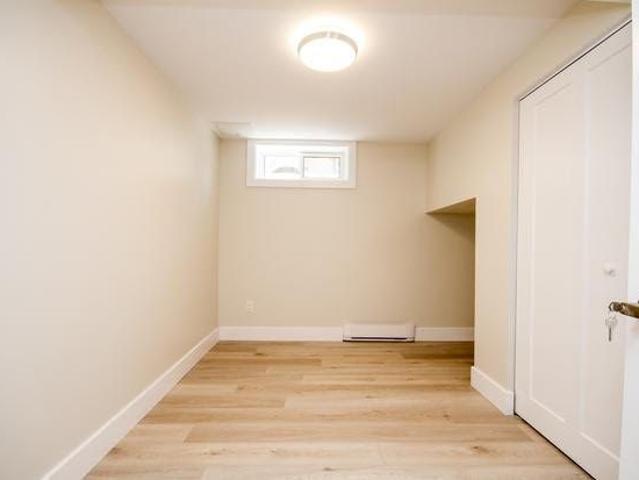 Apartment for rent in Mulhurst Bay, Ontario
