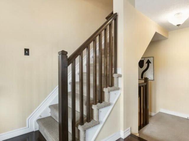 Townhouse for rent in Barrhaven West, Ottawa