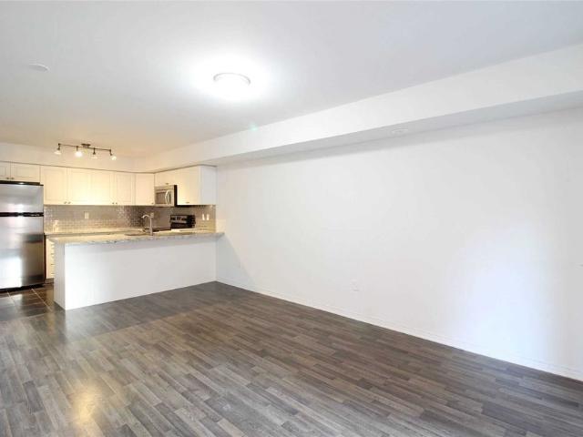 Apartment for rent in Oakville, Golden Horseshoe